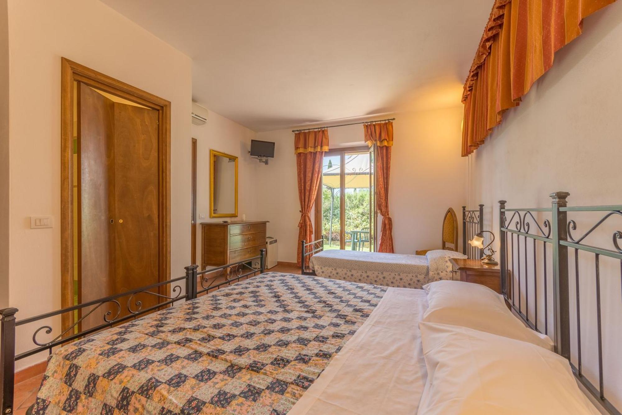Il Canto Del Sole Monteroni dʼArbia Exterior foto